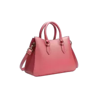 Elegancka torebka damska w odcieniu różowego złota